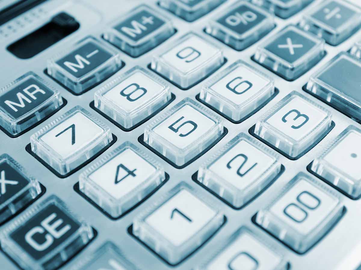 1 dag minder werken: hoe kun je het berekenen? - Finansjaal